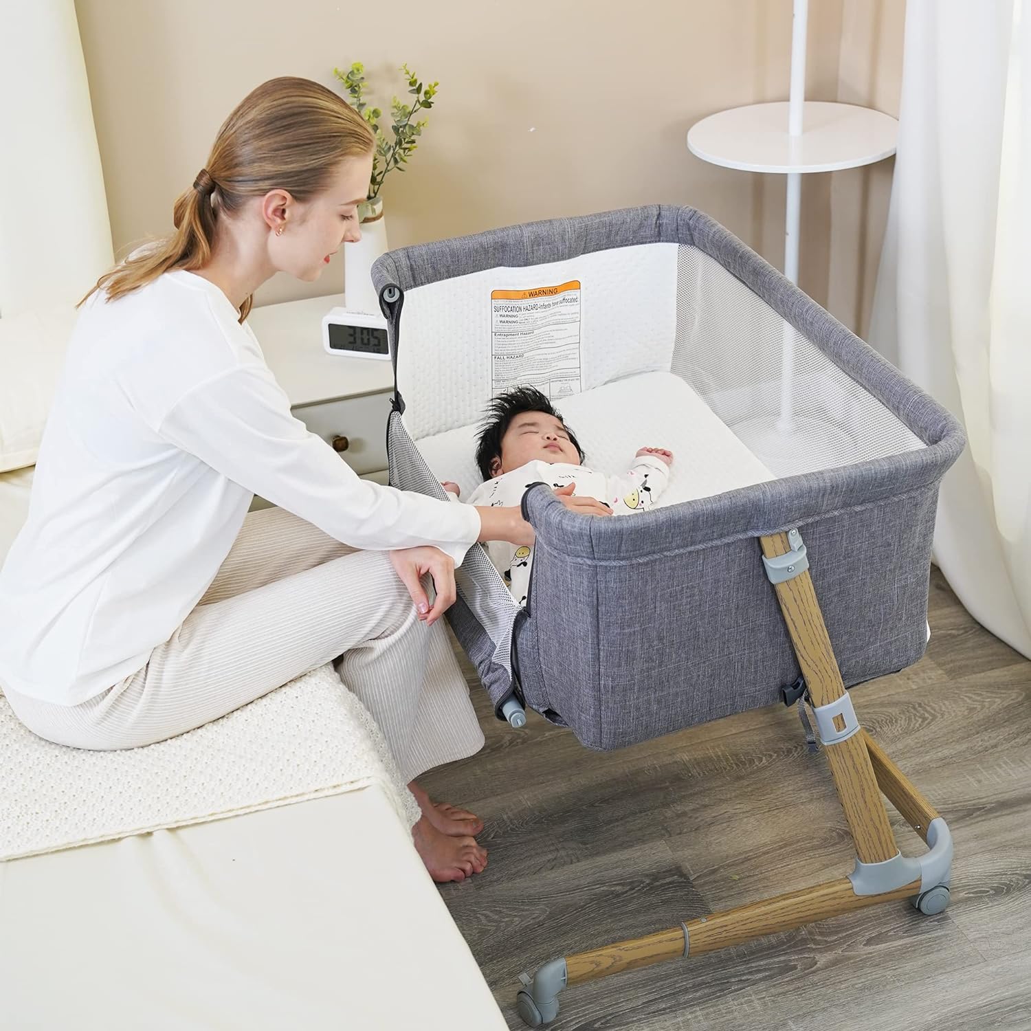 Bassinet that goes next to bed best sale